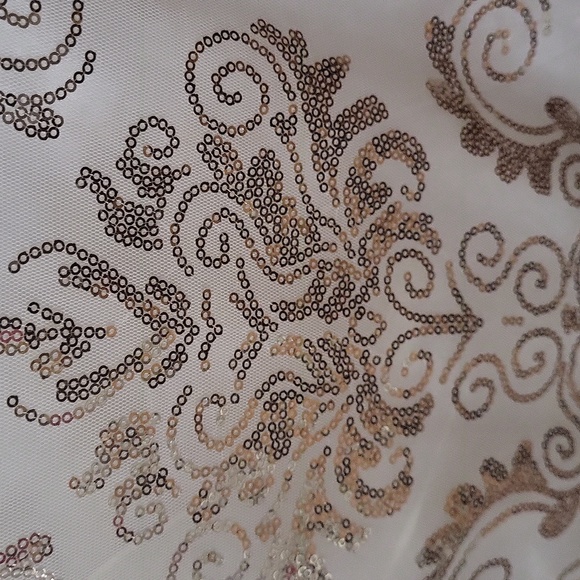 PARTY DRESS - Picture 2 of 5